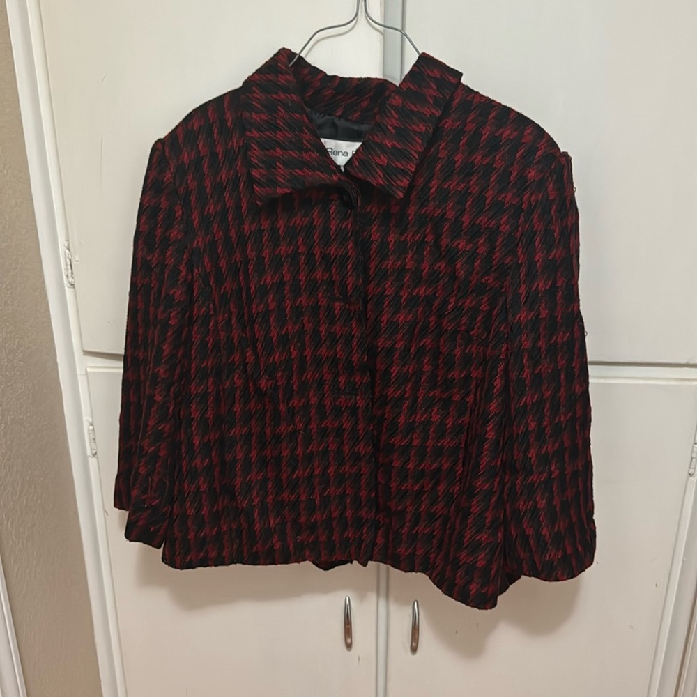 Red and black cape Rena Rowan